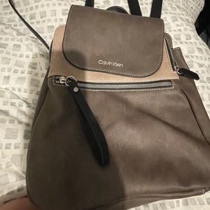 Calvin Klein Elaine Flap backpack